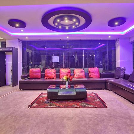 Oyo Townhouse 707 Grand Krishna Otel Haydarabad Dış mekan fotoğraf